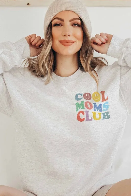 COOL MOMS CLUB GRAPHIC SWEATSHIRT