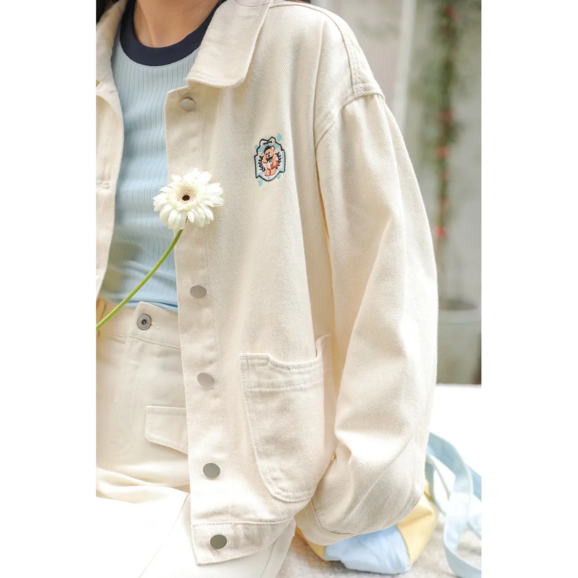 Embroidery Washed Loose Fit Denim Jacket