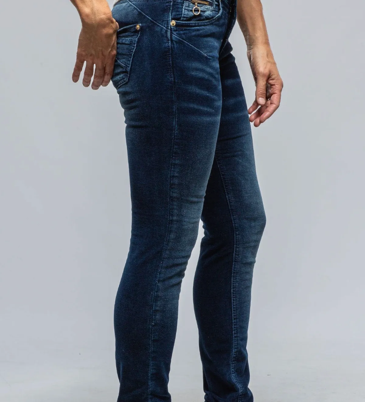 Mac Velvet Skinny Jeans