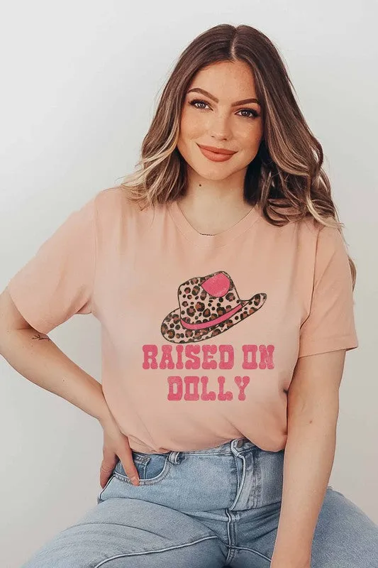 RAISED ON DOLLY GRAPHIC TEE PLUS SIZE